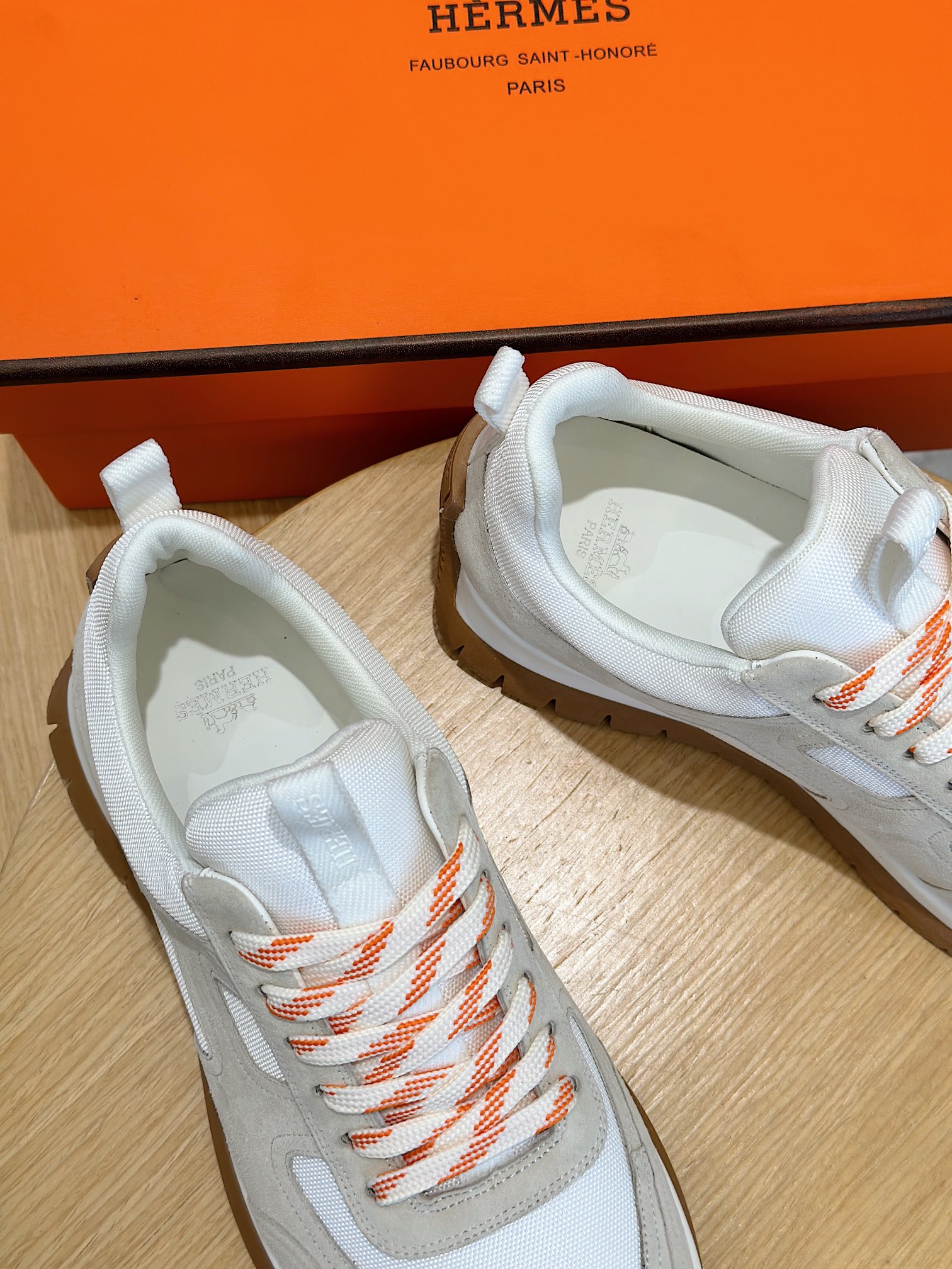 Male Sneakers White M-s