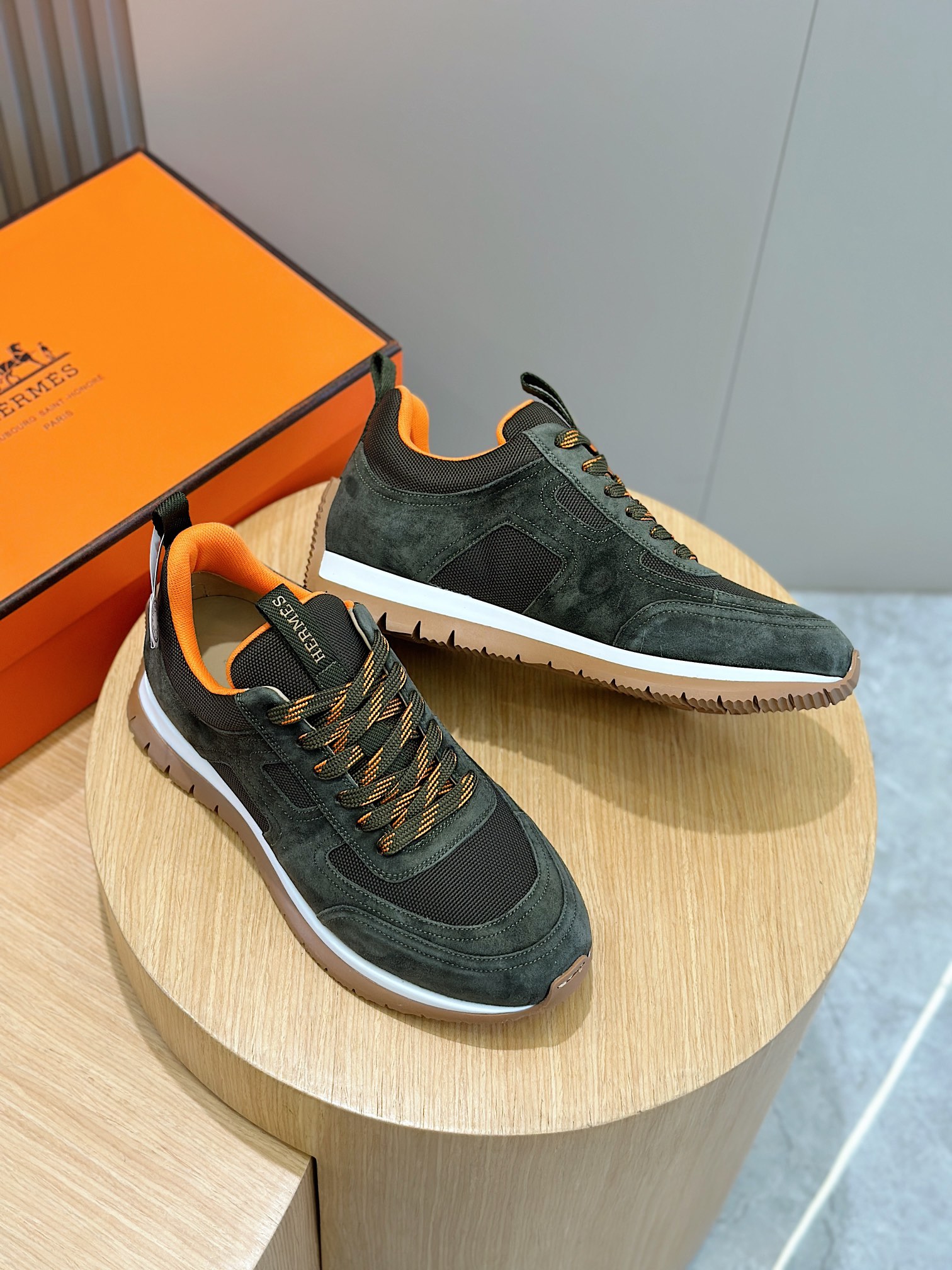 Male Sneakers White M-s