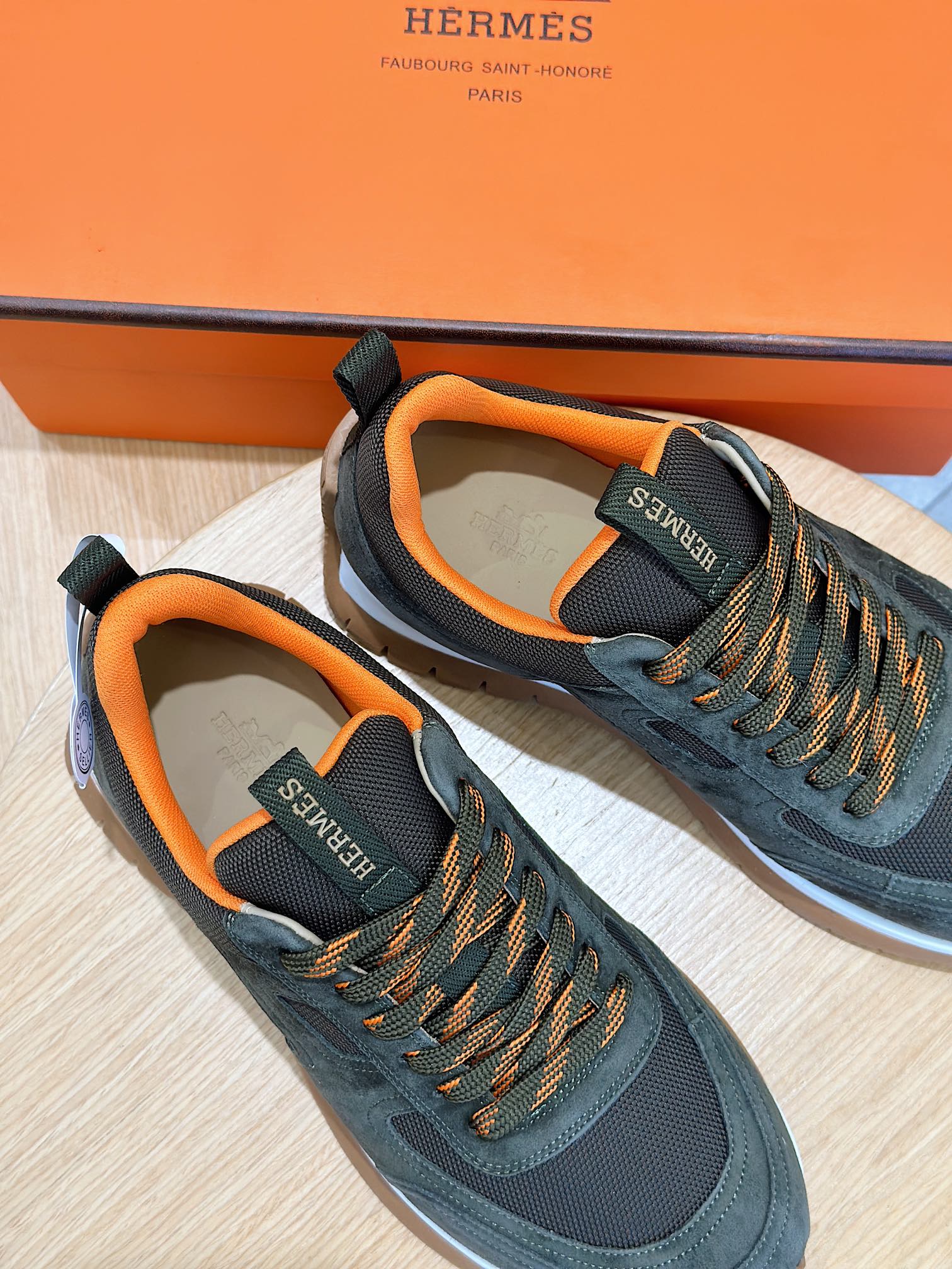 Male Sneakers White M-s