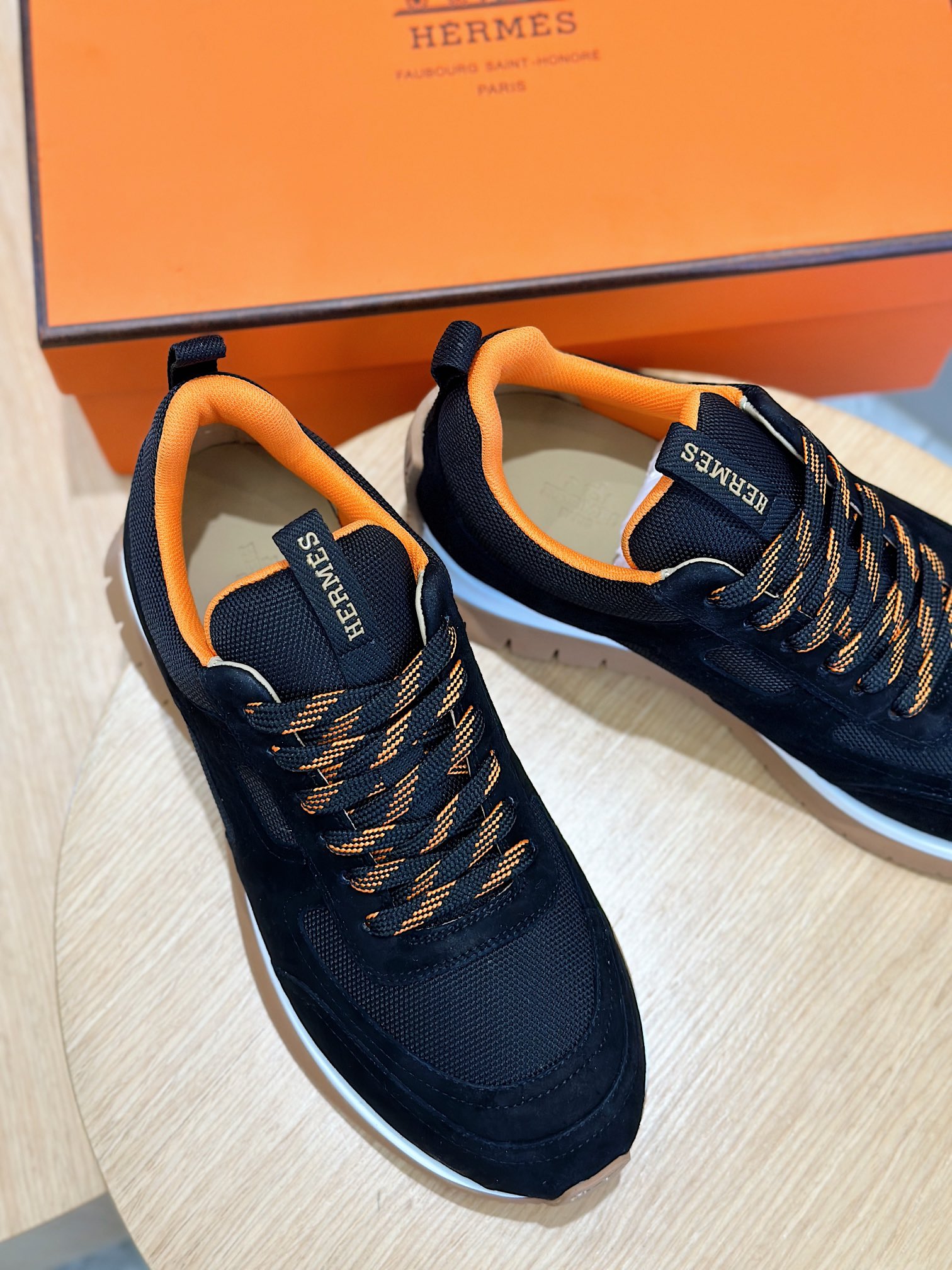 Male Sneakers White M-s