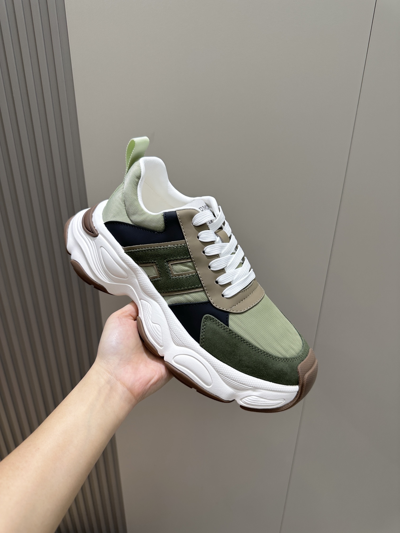 Male Sneakers M-s