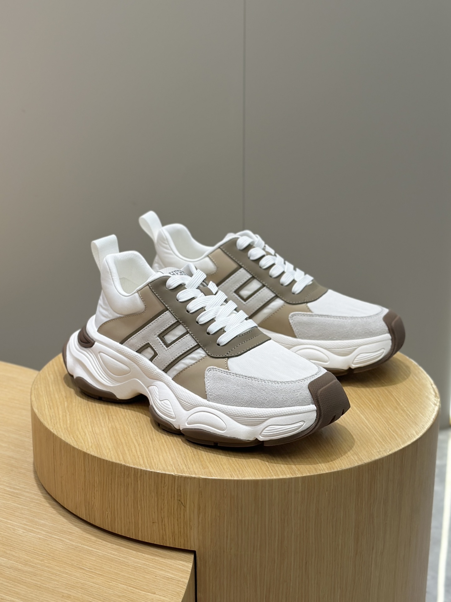 Male Sneakers M-s
