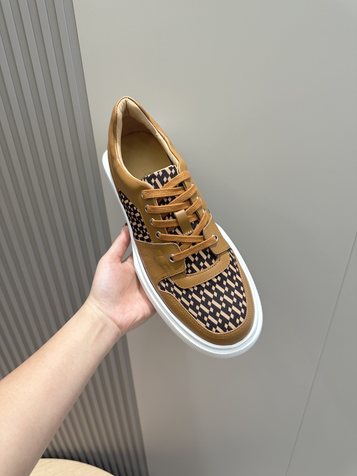 Hermes Leather Shoes Cow Leather White M-s