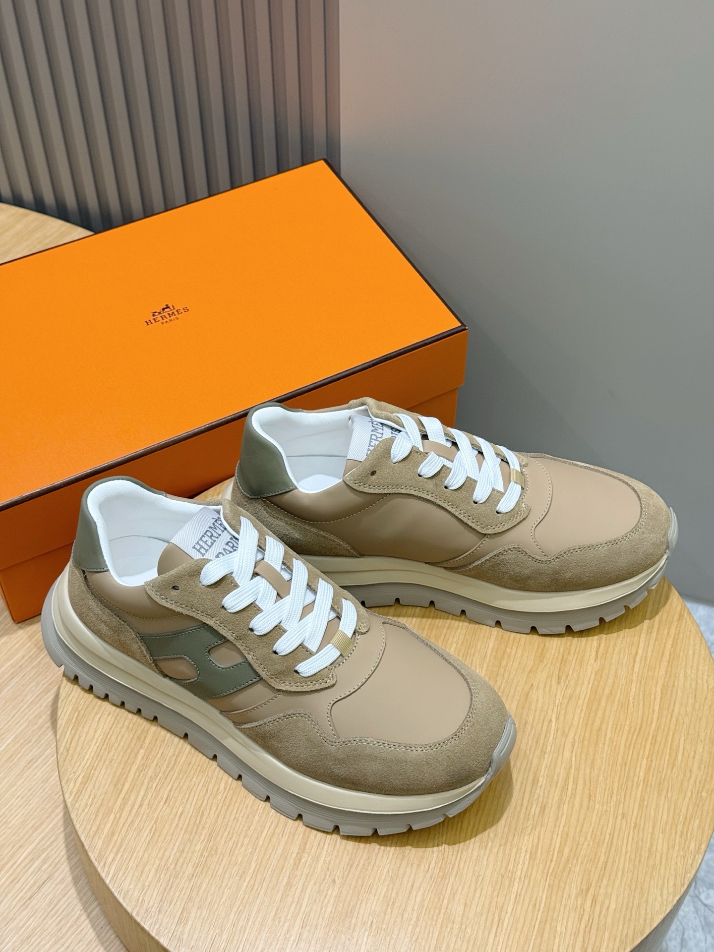 Hermes Male Sneakers M-s