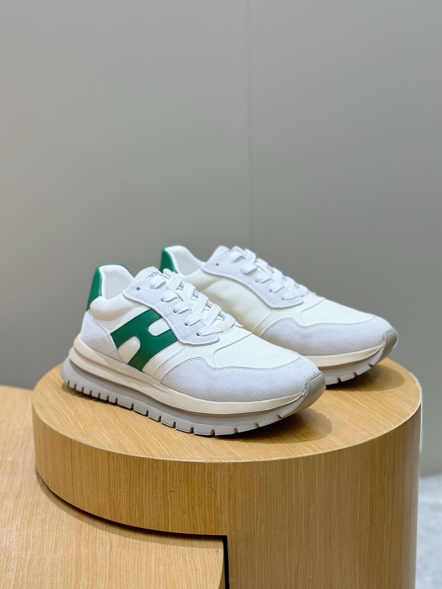 Hermes Male Sneakers M-s