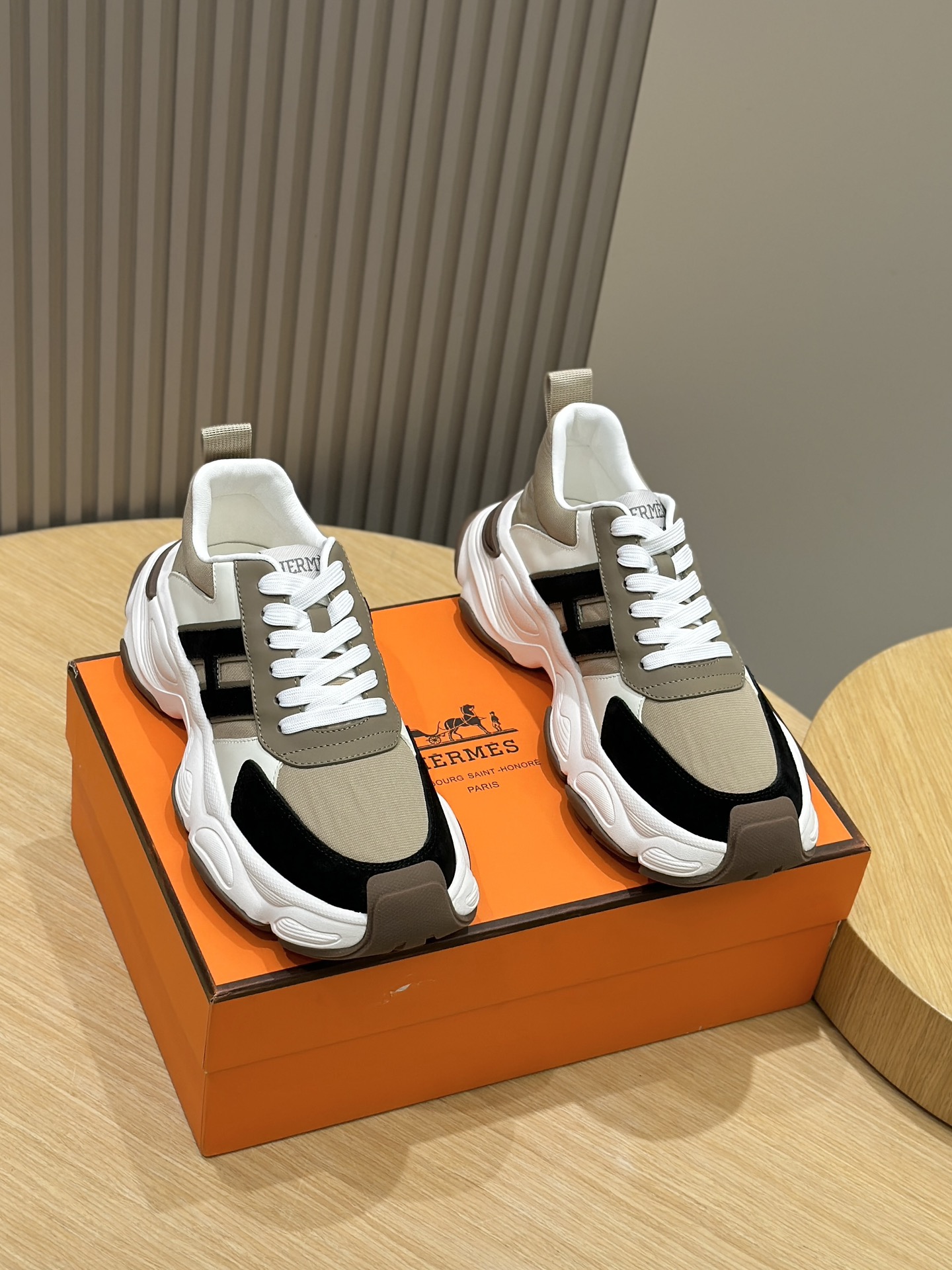 Hermes Male Sneakers M-s