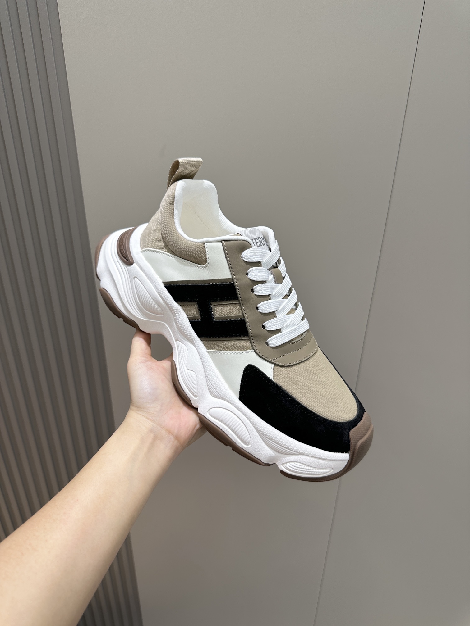 Hermes Male Sneakers M-s