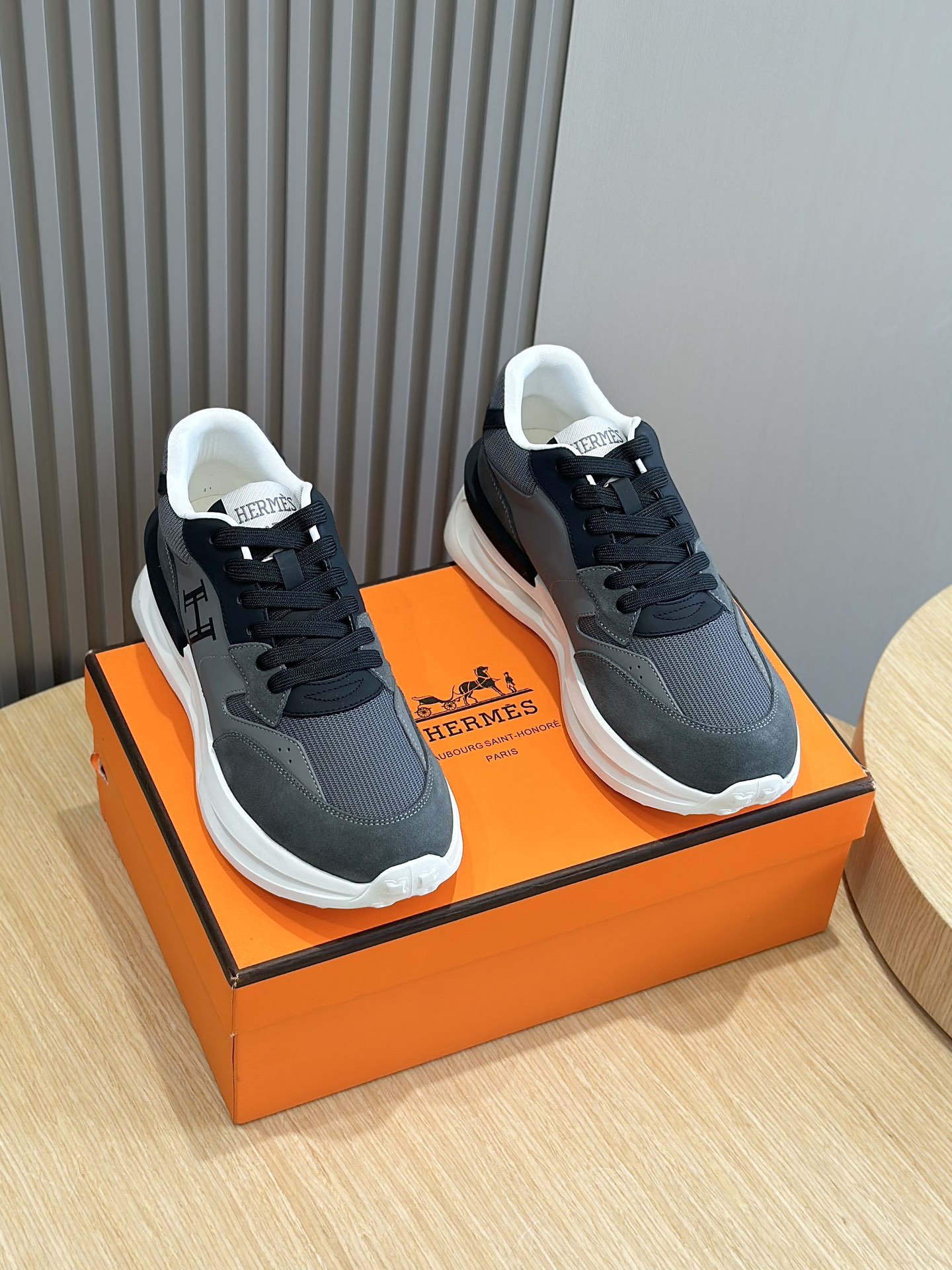 Male Sneakers M-s