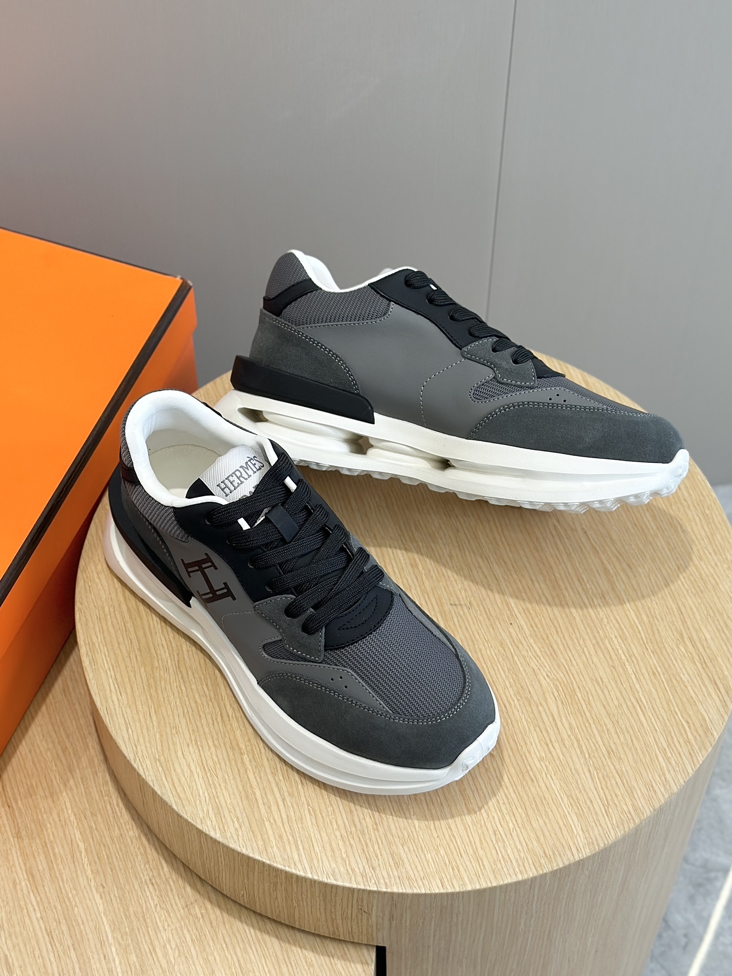 Male Sneakers M-s