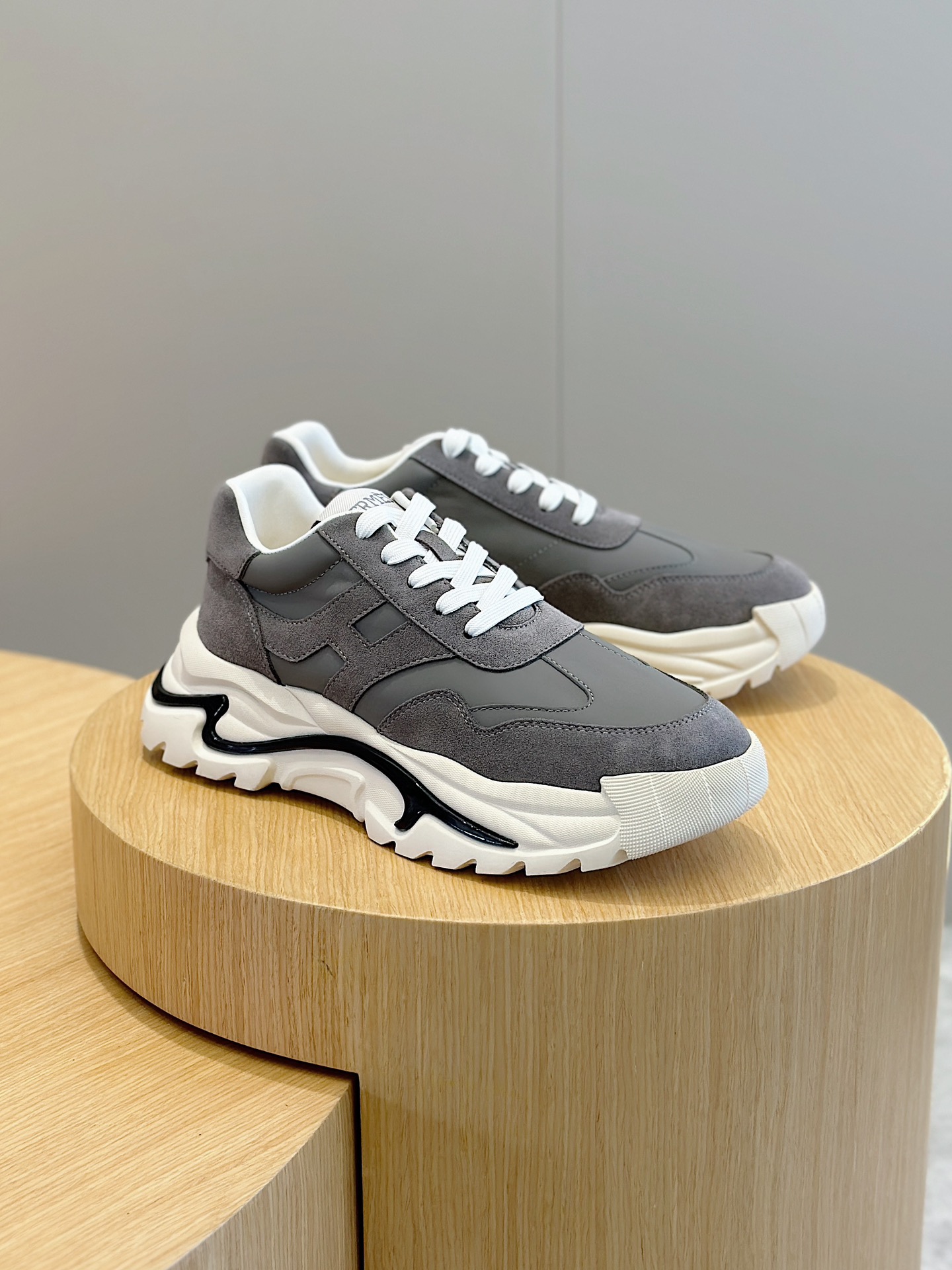 Male Sneakers M-s