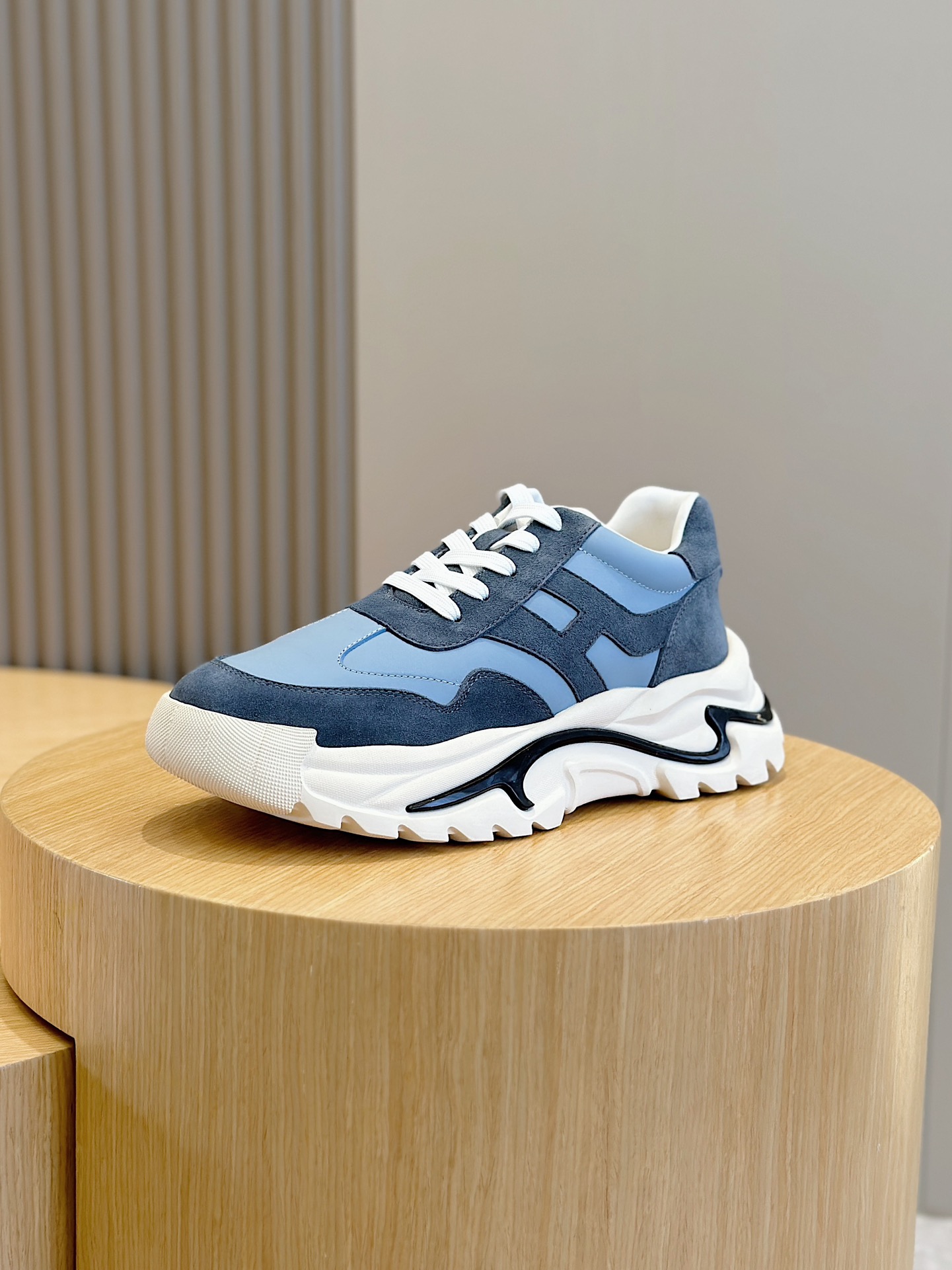 Male Sneakers M-s