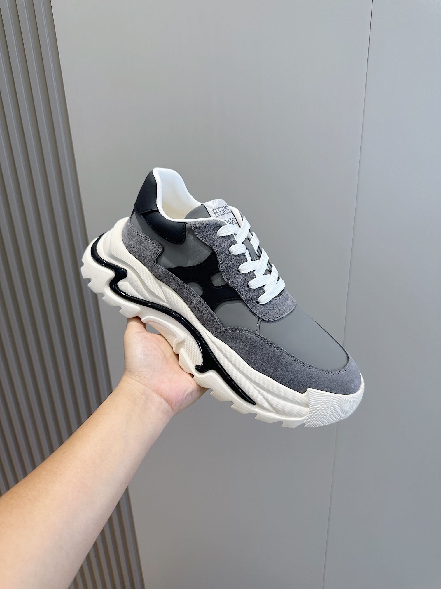 Male Sneakers M-s