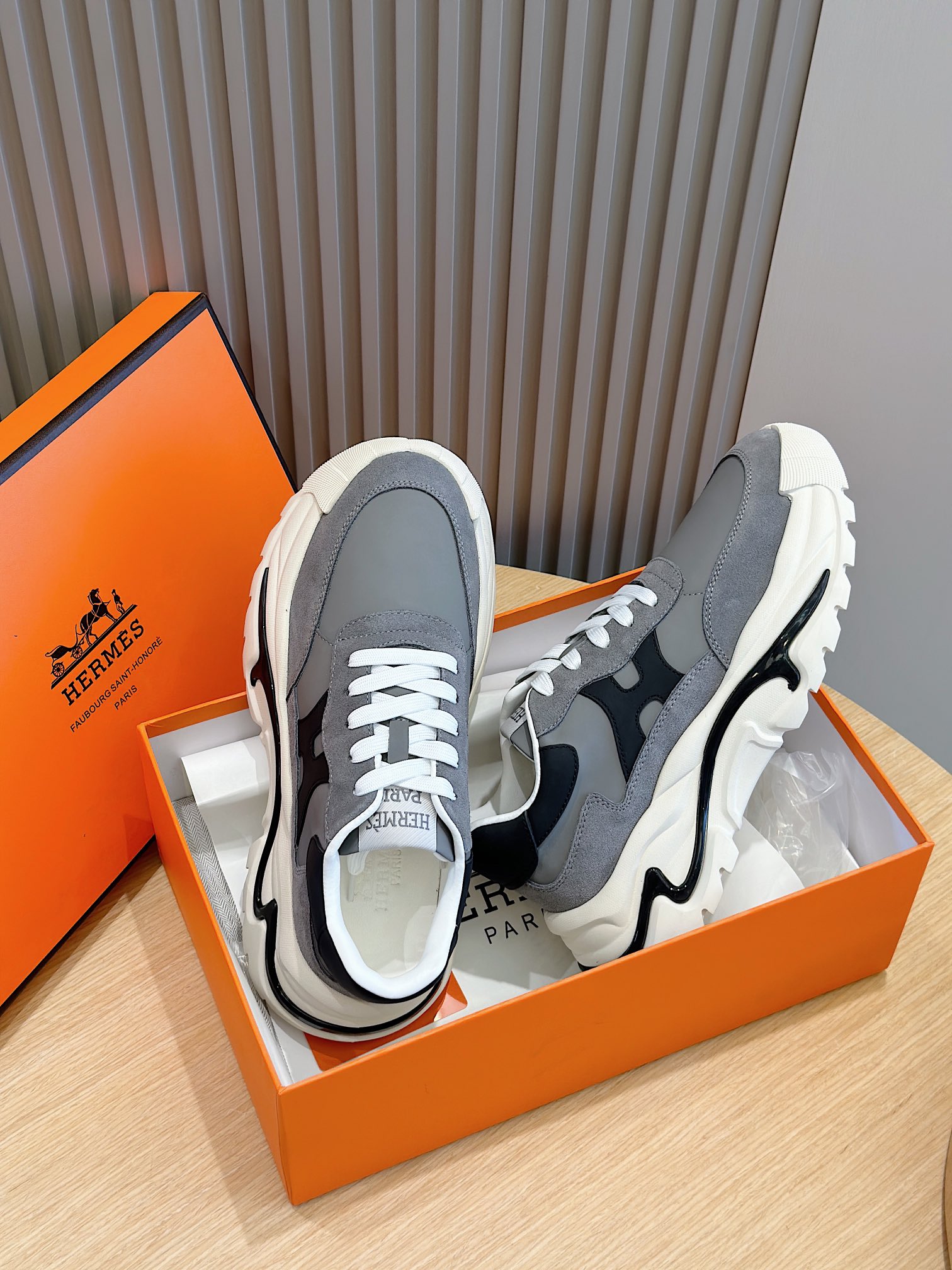 Male Sneakers M-s