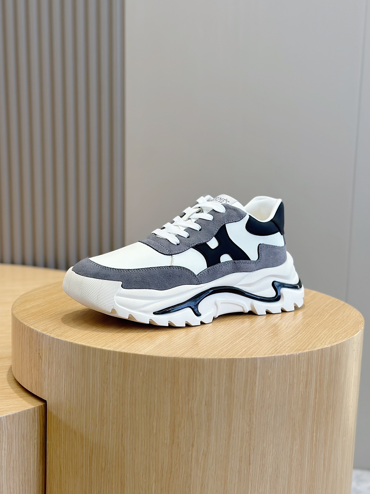 Male Sneakers M-s