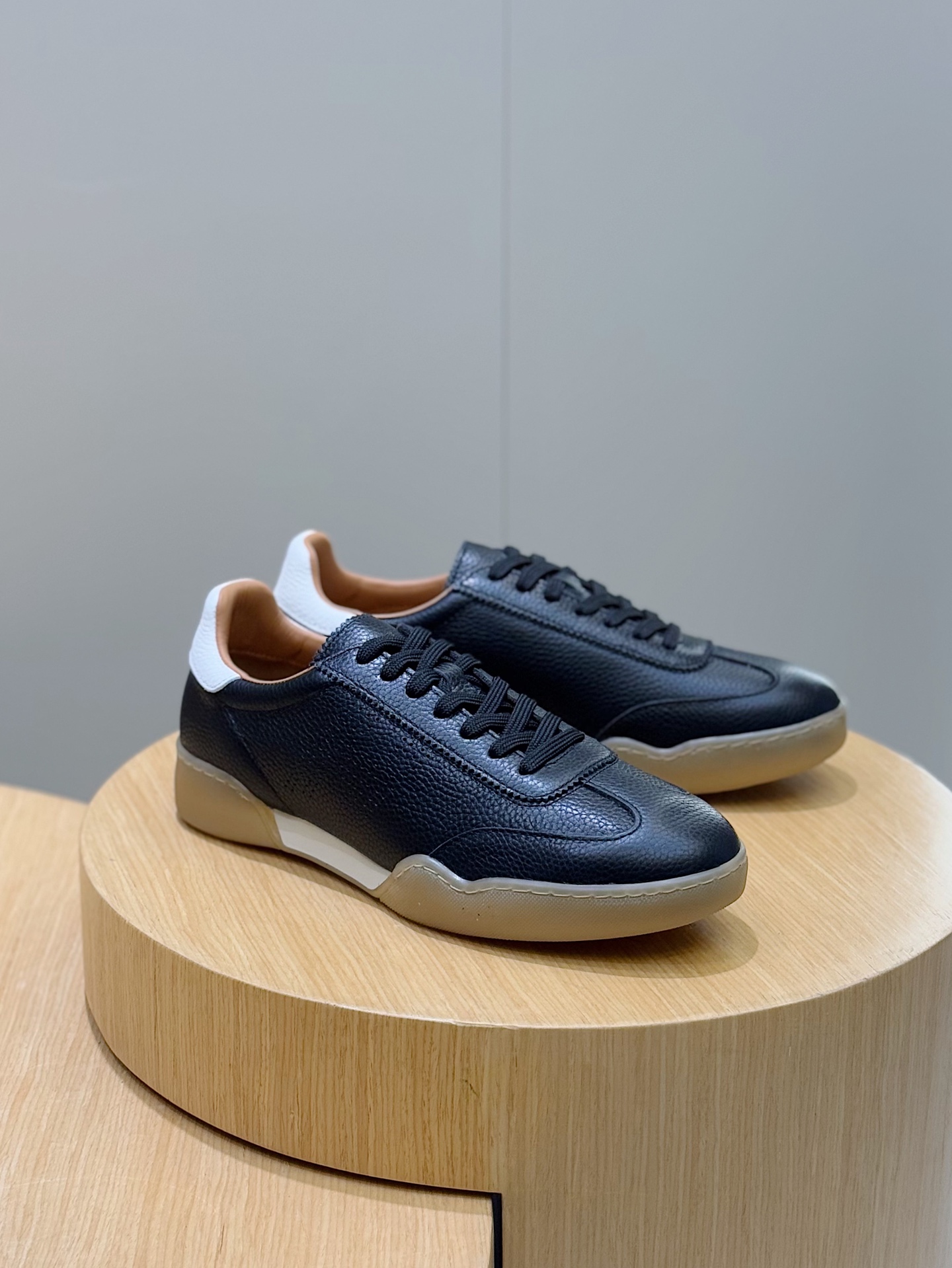 Male Leather Shoes Cow Leather Lightweight S