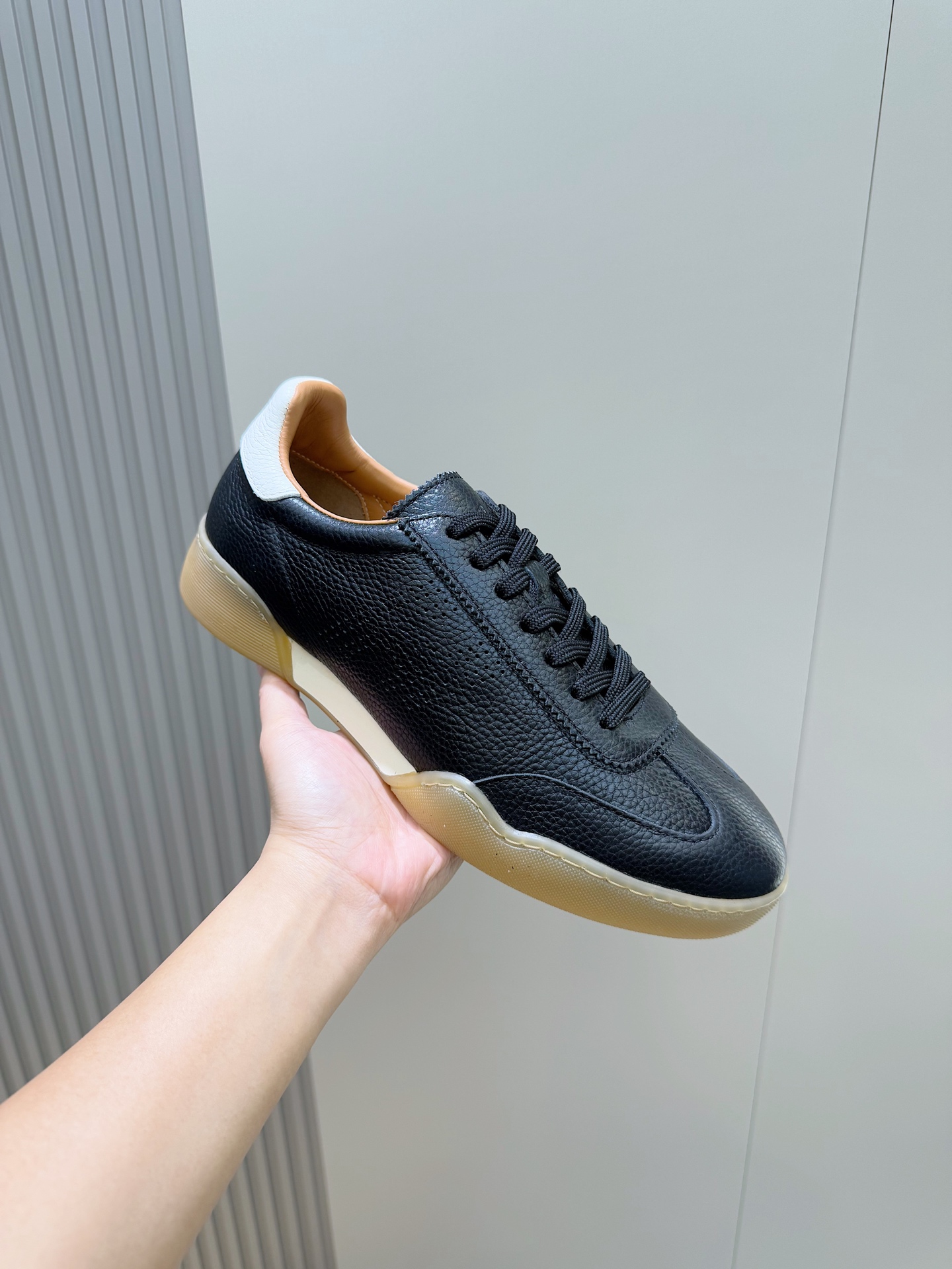 Male Leather Shoes Cow Leather Lightweight S