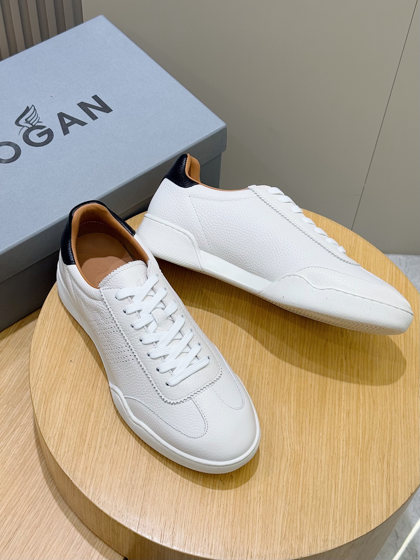 Male Leather Shoes Cow Leather Lightweight S