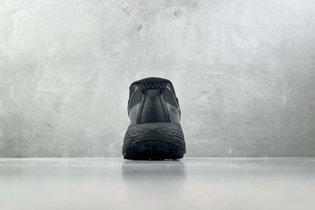 Basic Shoes Black M-l