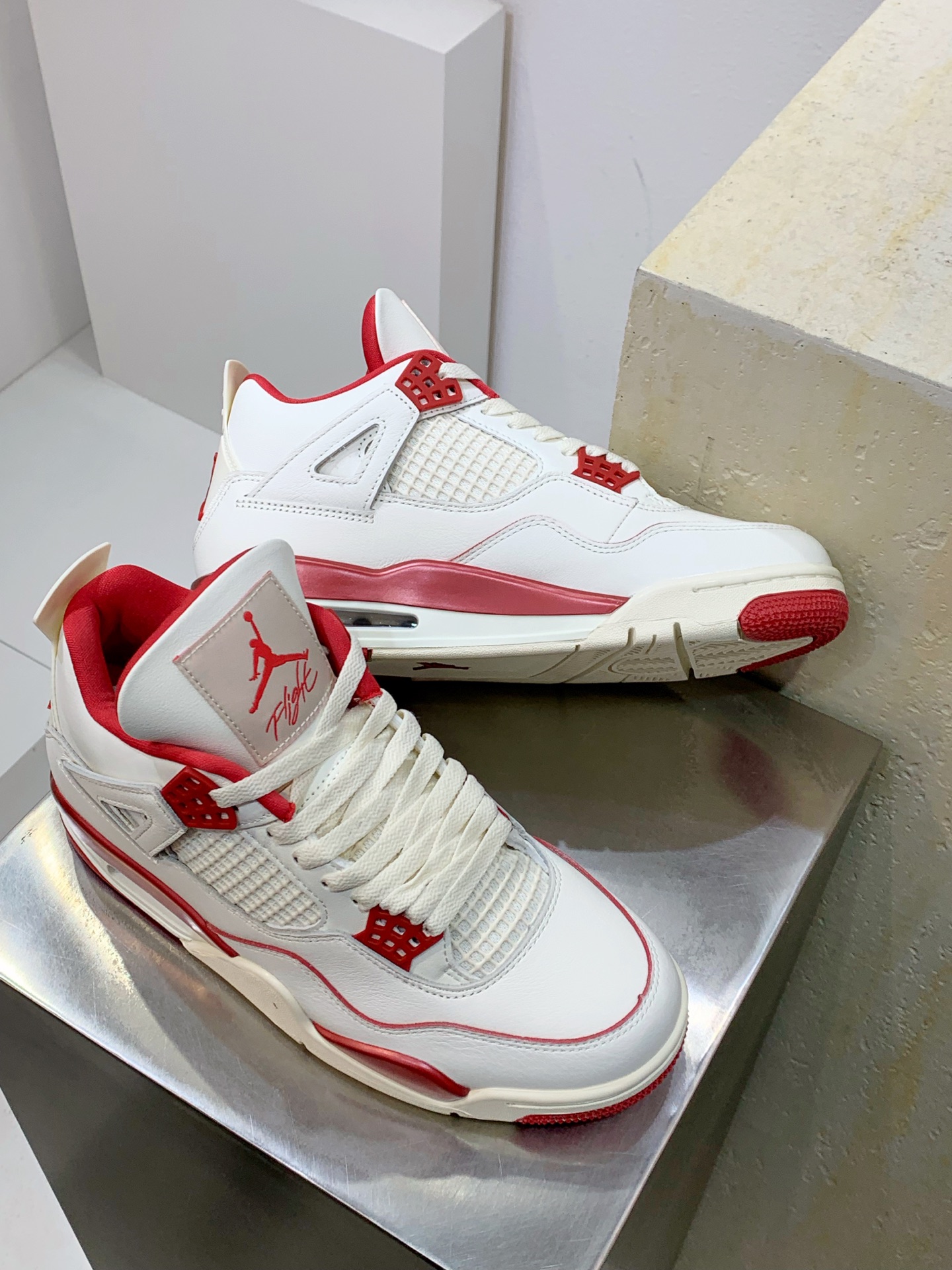 Jordan Nike Basic Shoes Red L-s