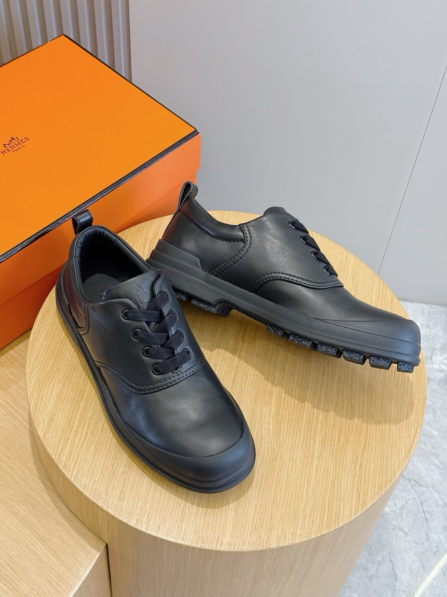 Hermes Leather Shoes Cow Leather Black M-l-s