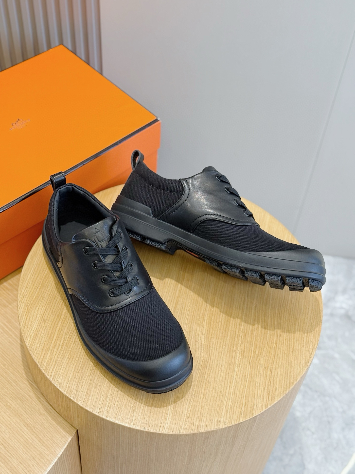 Hermes Leather Shoes Cow Leather Black M-l-s