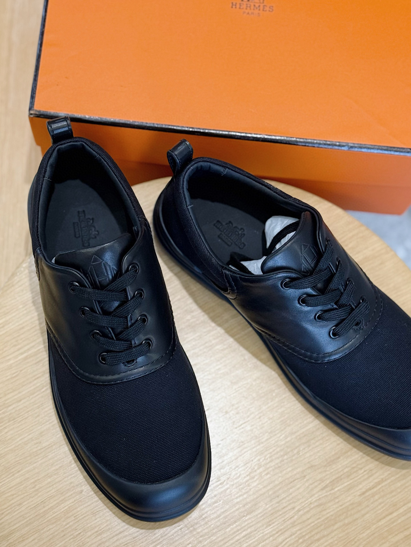 Hermes Leather Shoes Cow Leather Black M-l-s