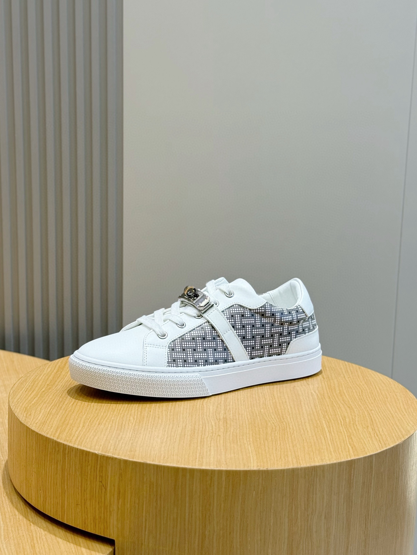 Hermes Male Sneakers M-l-s