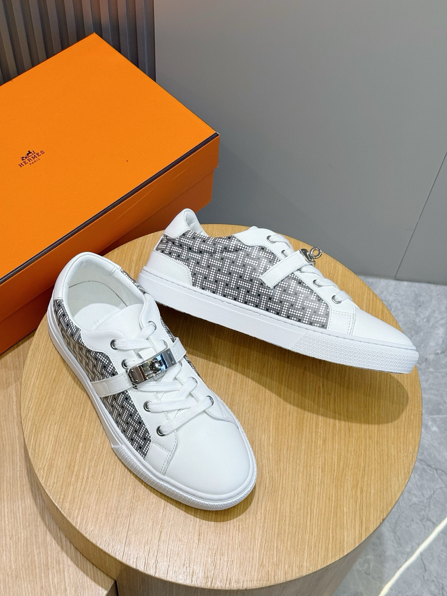 Hermes Male Sneakers M-l-s