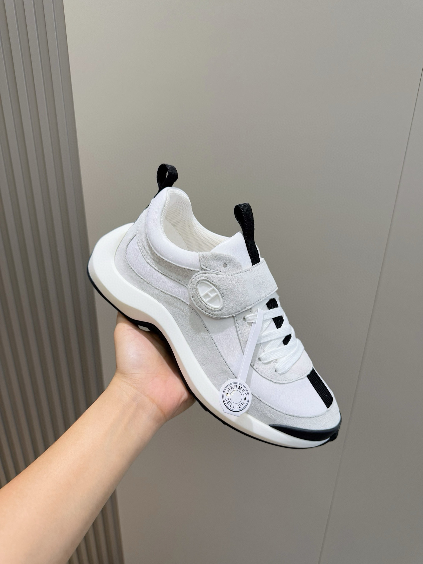 Hermes Sneakers Black L-s