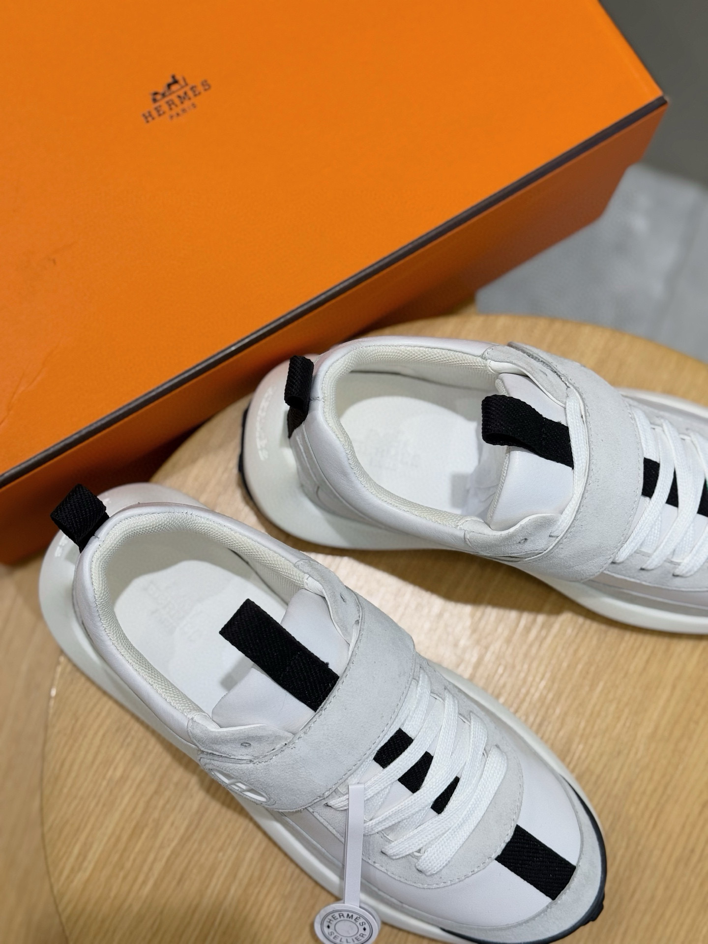 Hermes Sneakers Black L-s