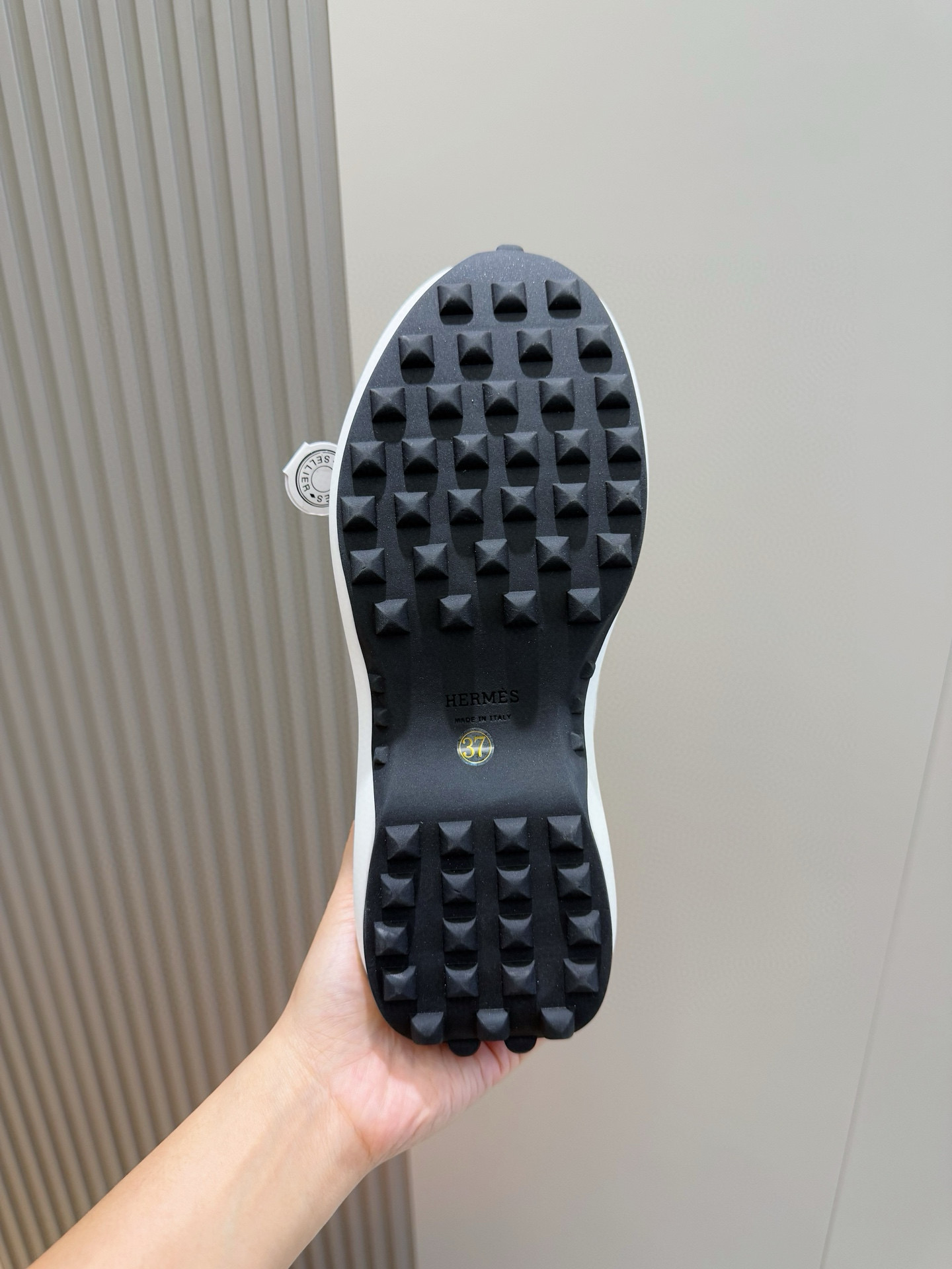 Hermes Sneakers Black L-s