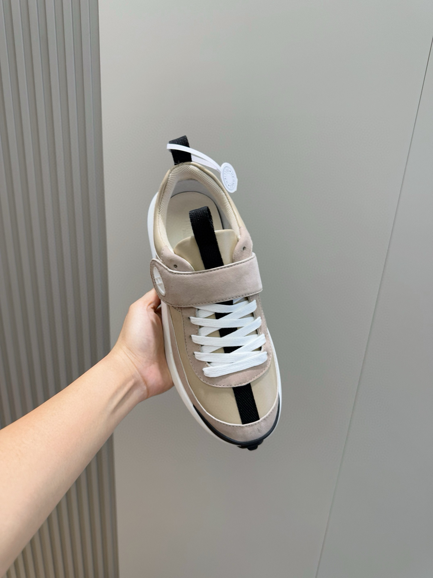 Hermes Sneakers Black L-s