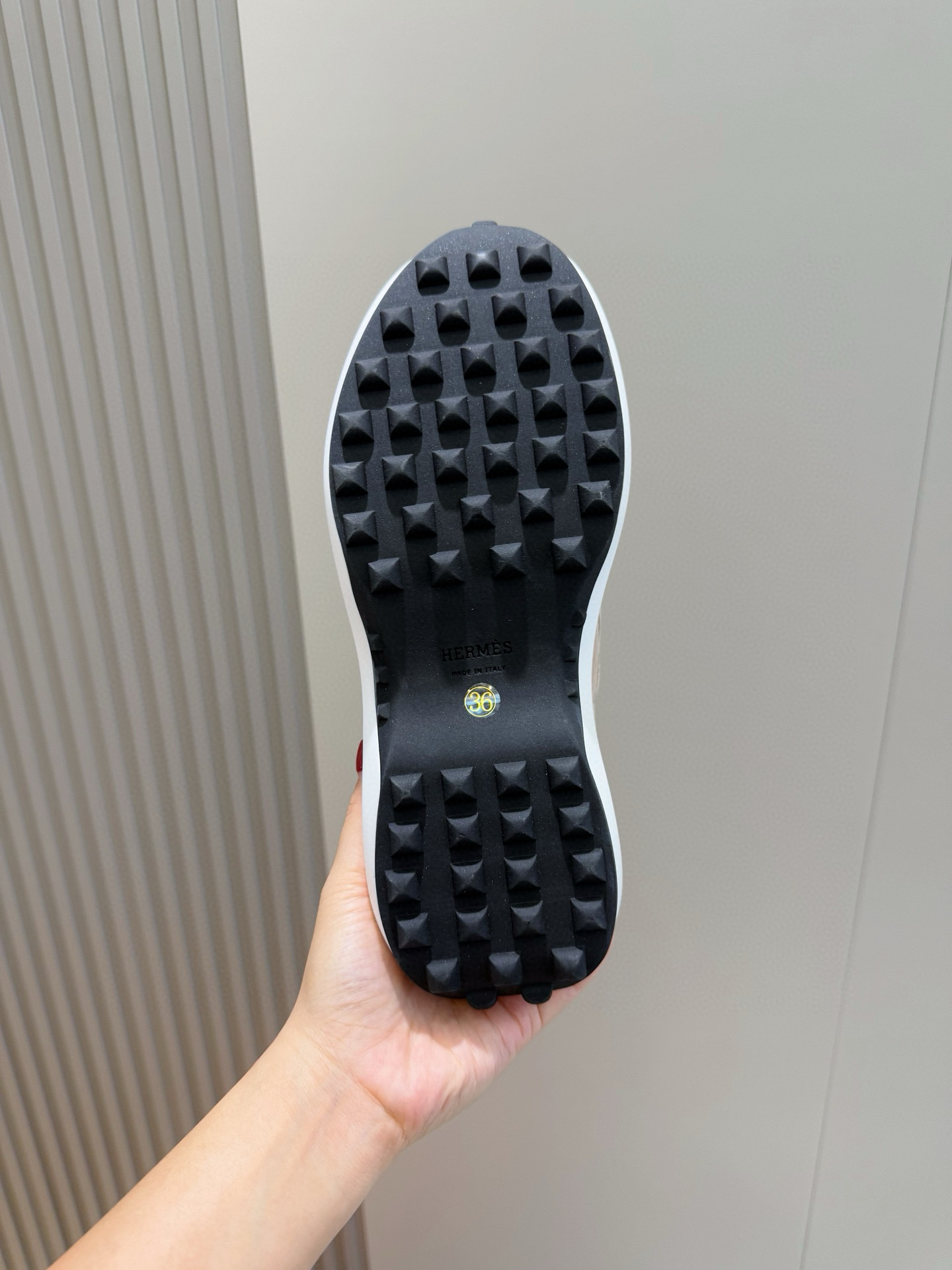 Hermes Sneakers Black L-s