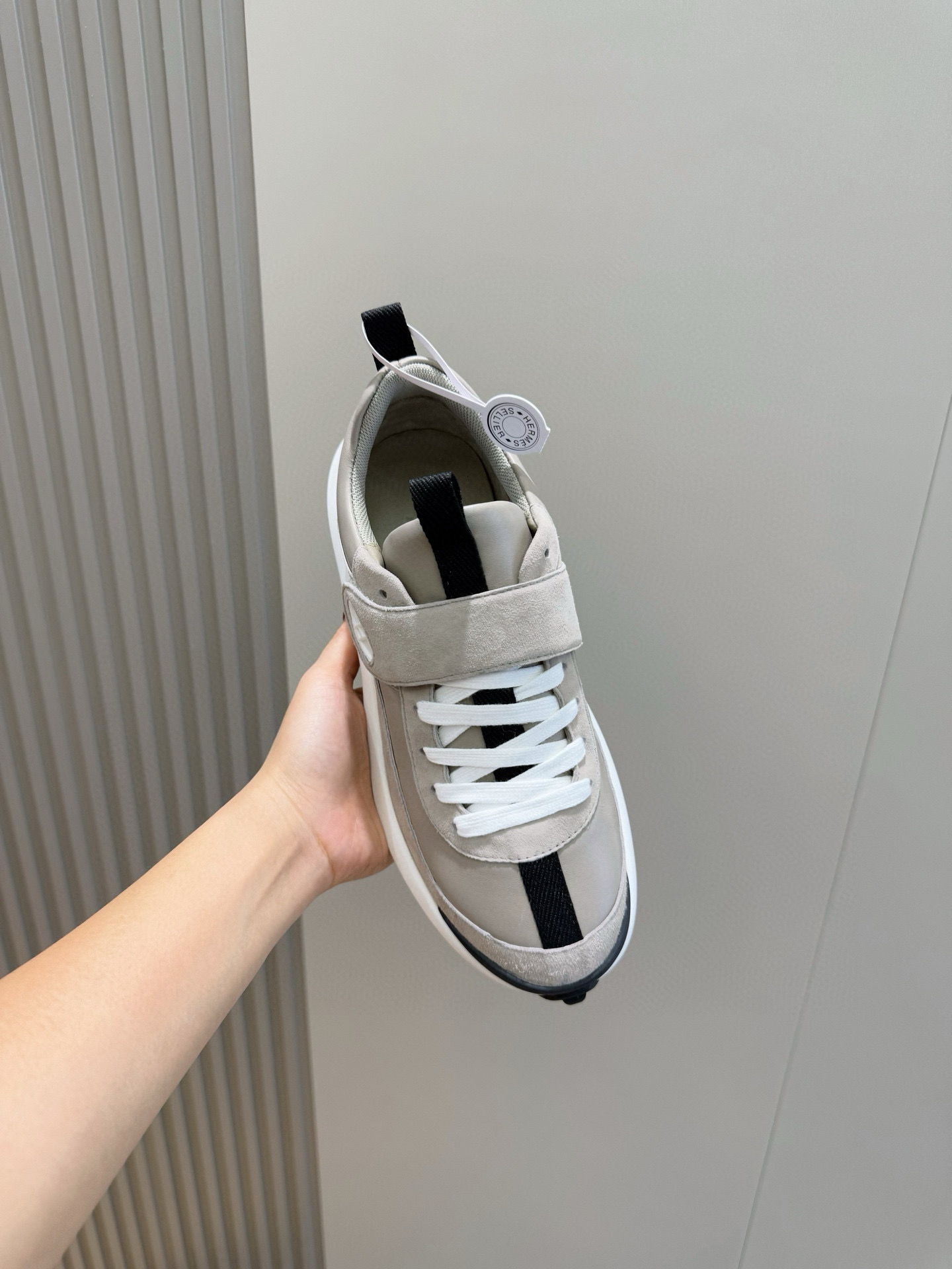 Hermes Sneakers Black L-s