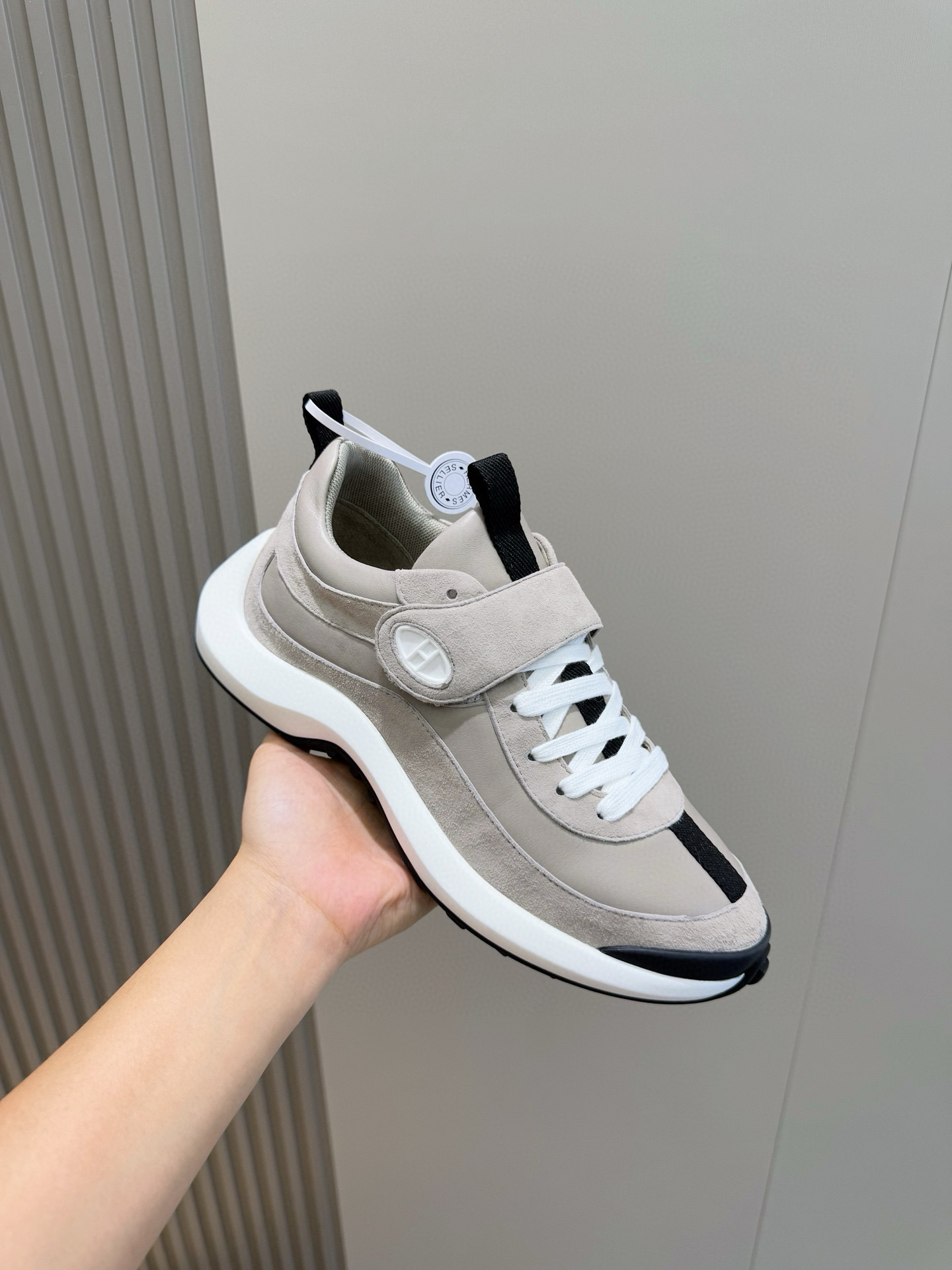 Hermes Sneakers Black L-s