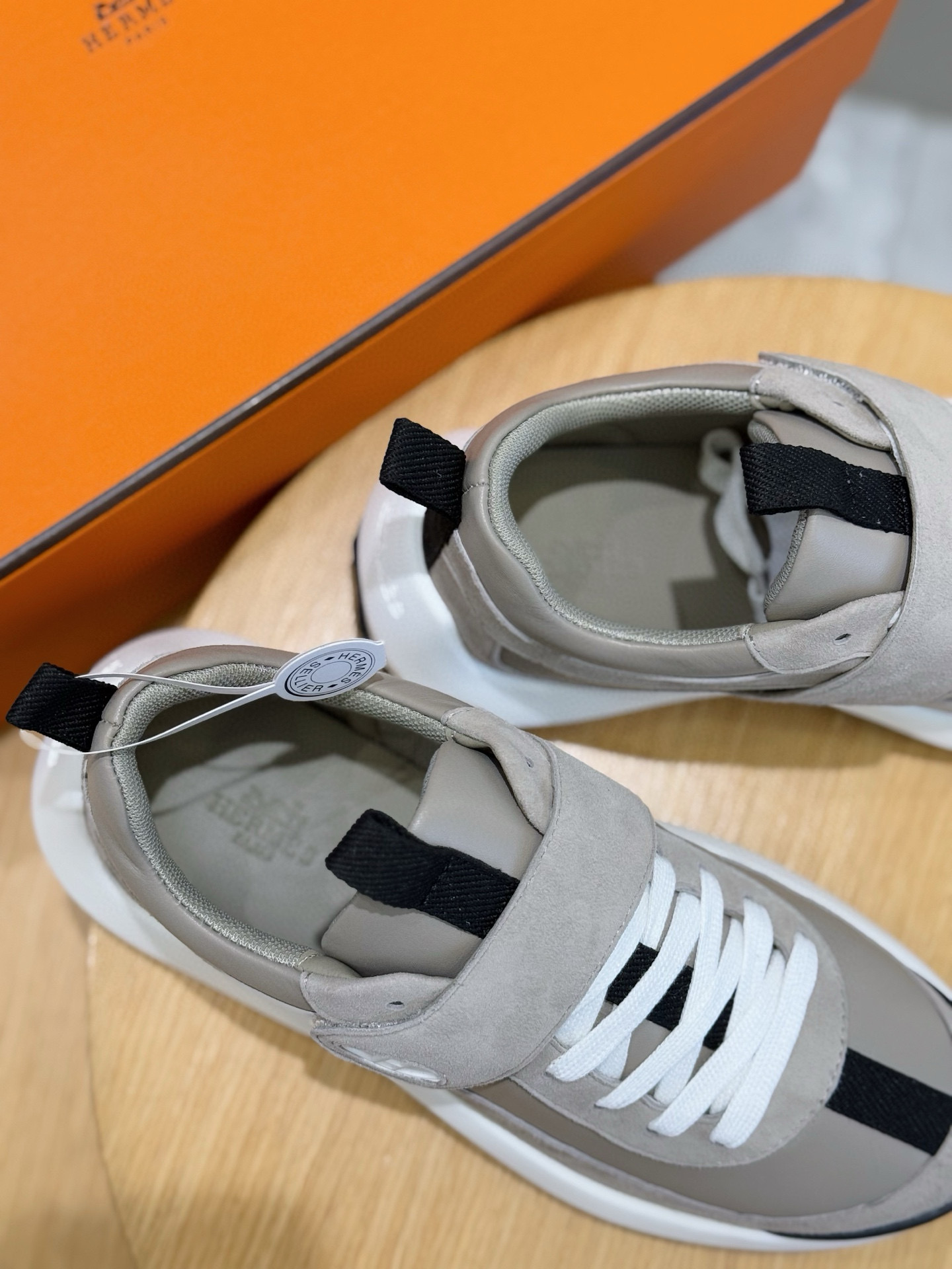Hermes Sneakers Black L-s