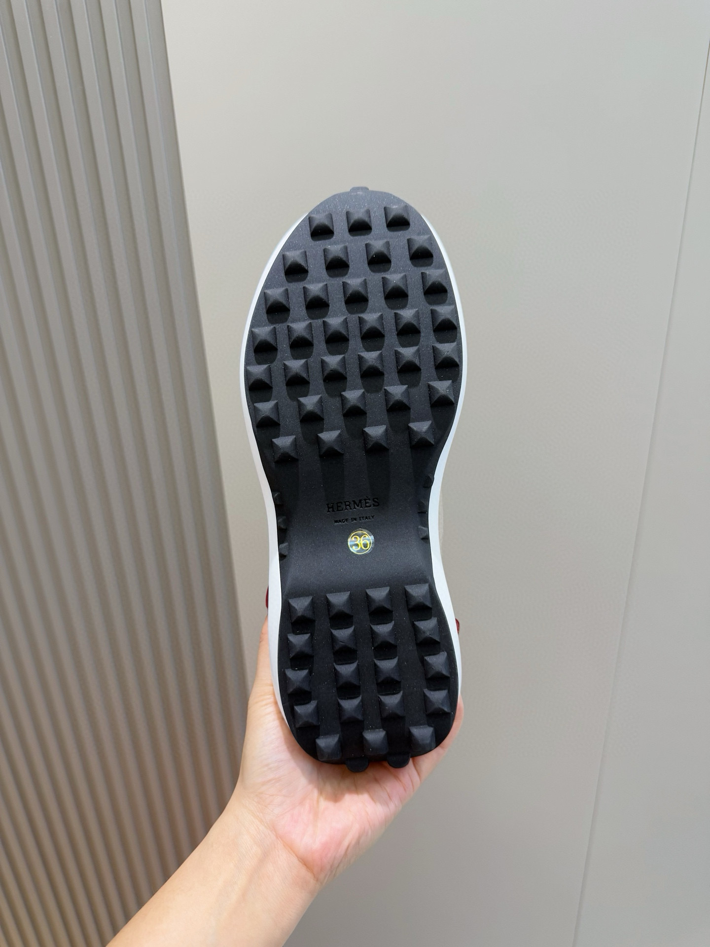 Hermes Sneakers Black L-s