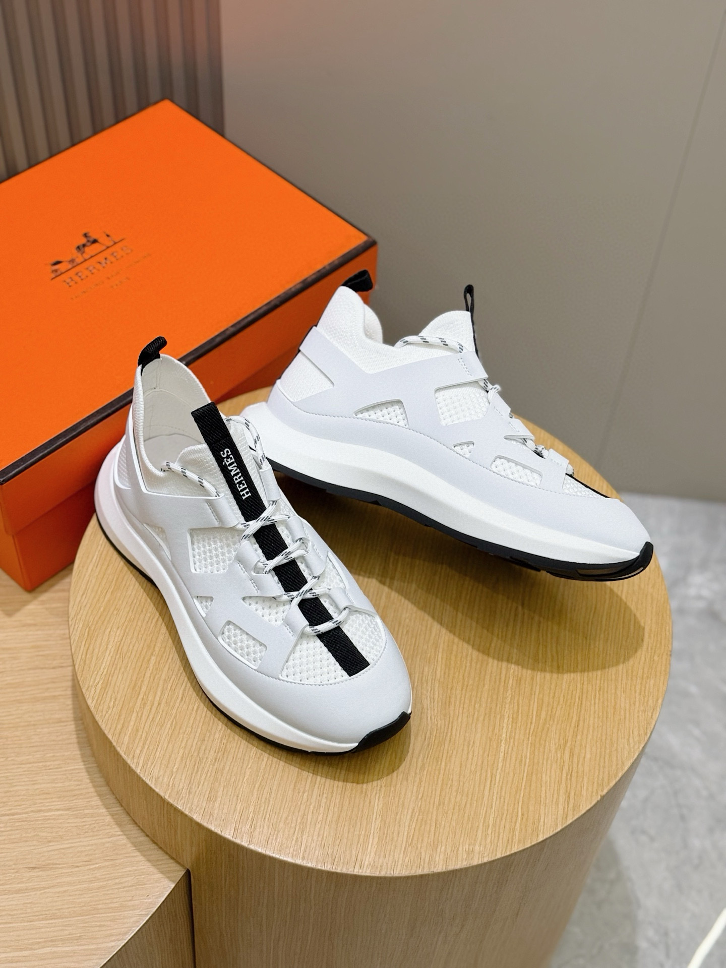 Hermes Sneakers S