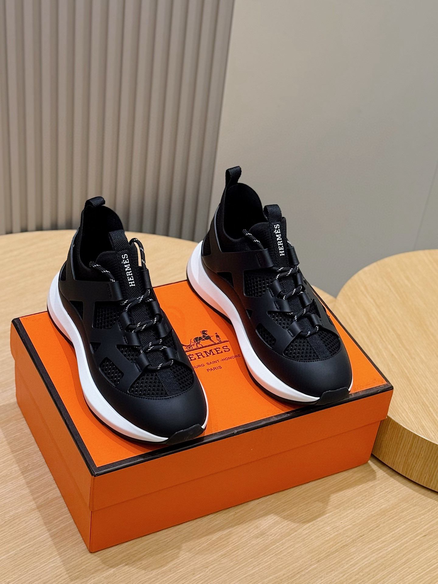 Hermes Sneakers S