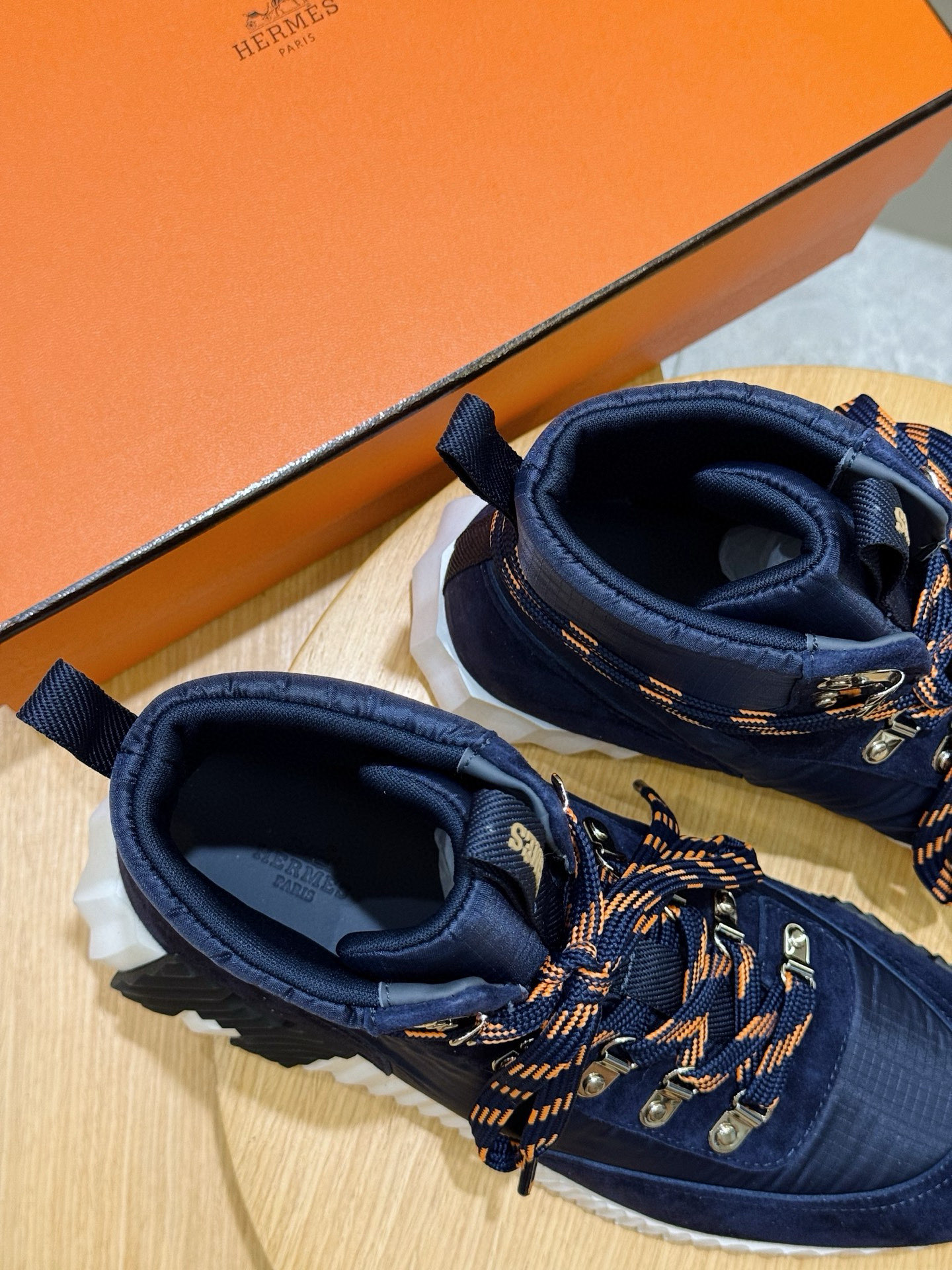 Hermes Leather Shoes Cow Leather S