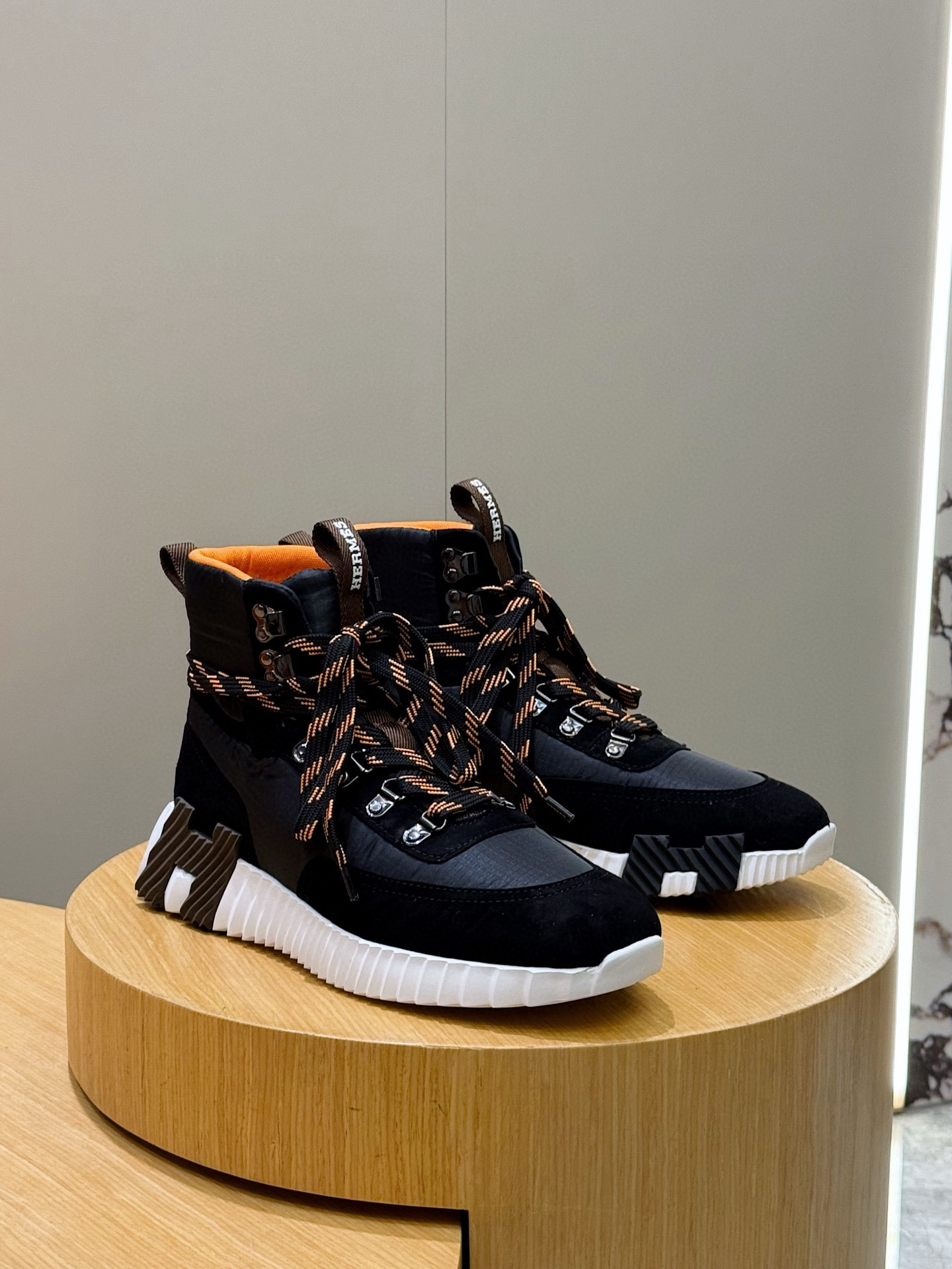 Hermes Leather Shoes Cow Leather S