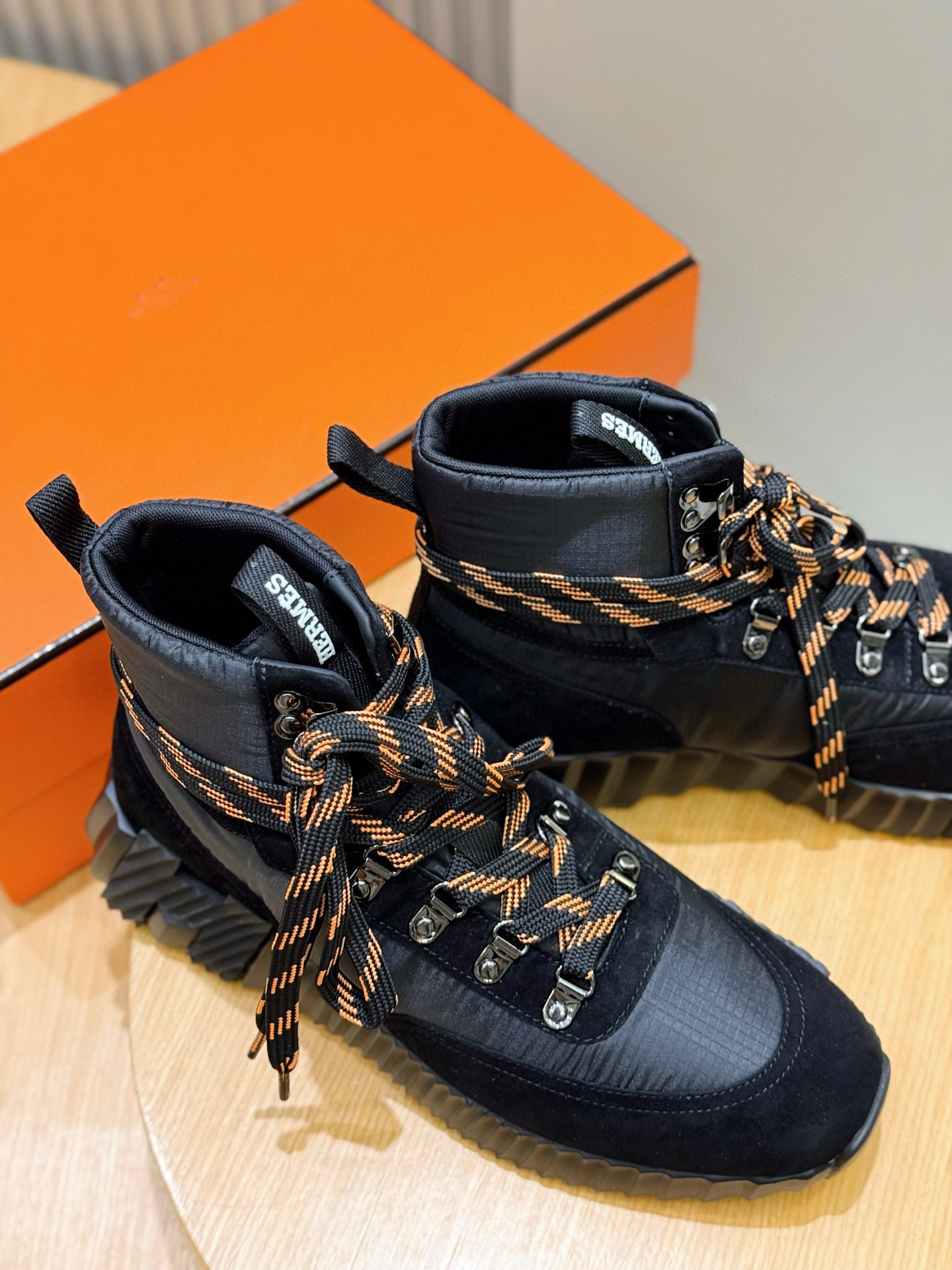 Hermes Leather Shoes Cow Leather S