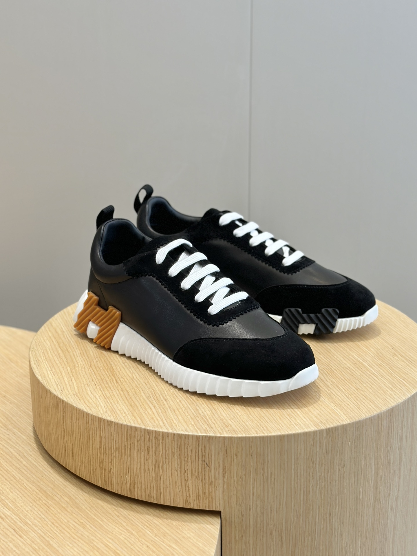 Hermes Sneakers S