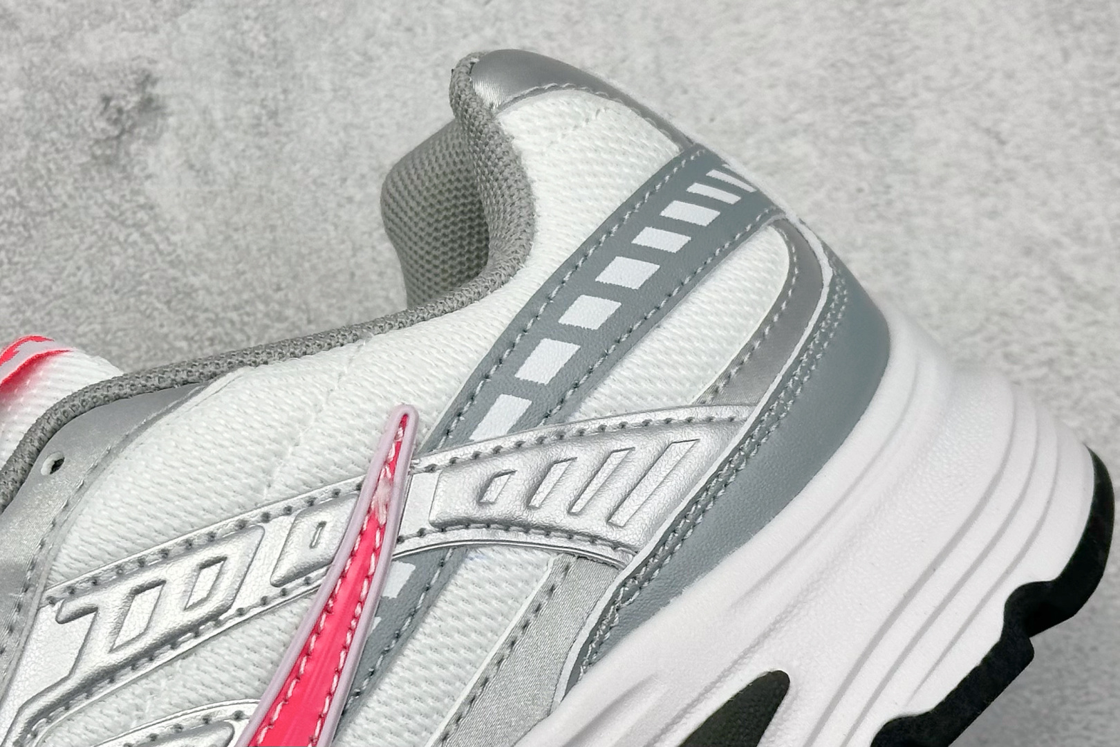 Nike Running Shoes S