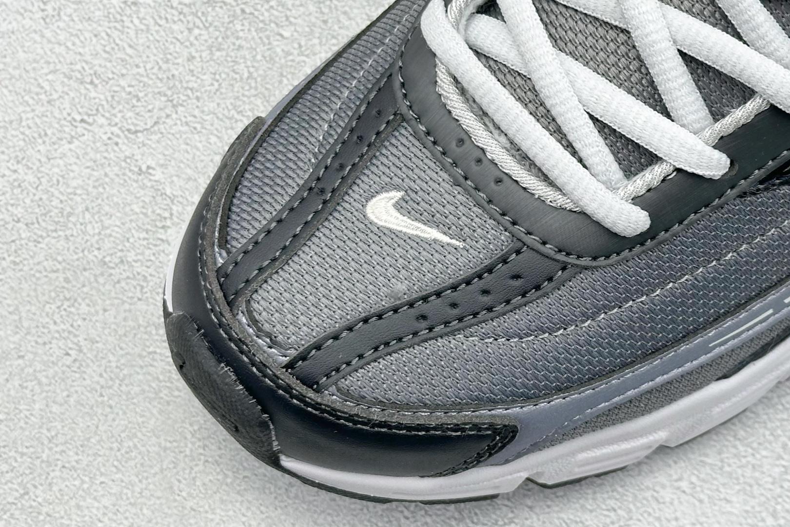 Nike Running Shoes S