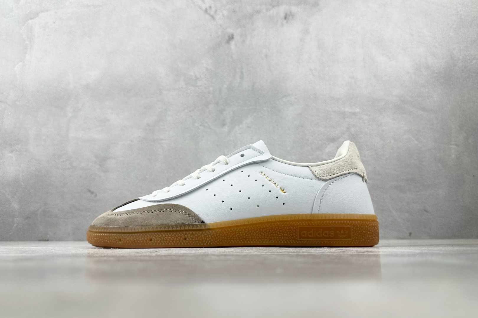 Adidas Basic Shoes White L-s