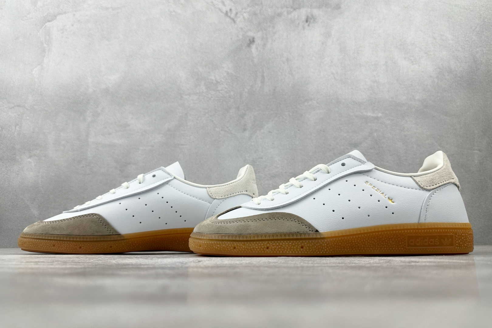 Adidas Basic Shoes White L-s