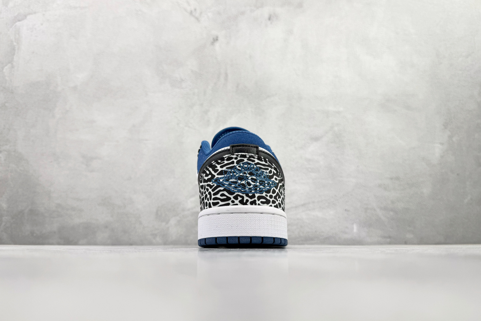 Jordan Nike Basic Shoes M-l-s