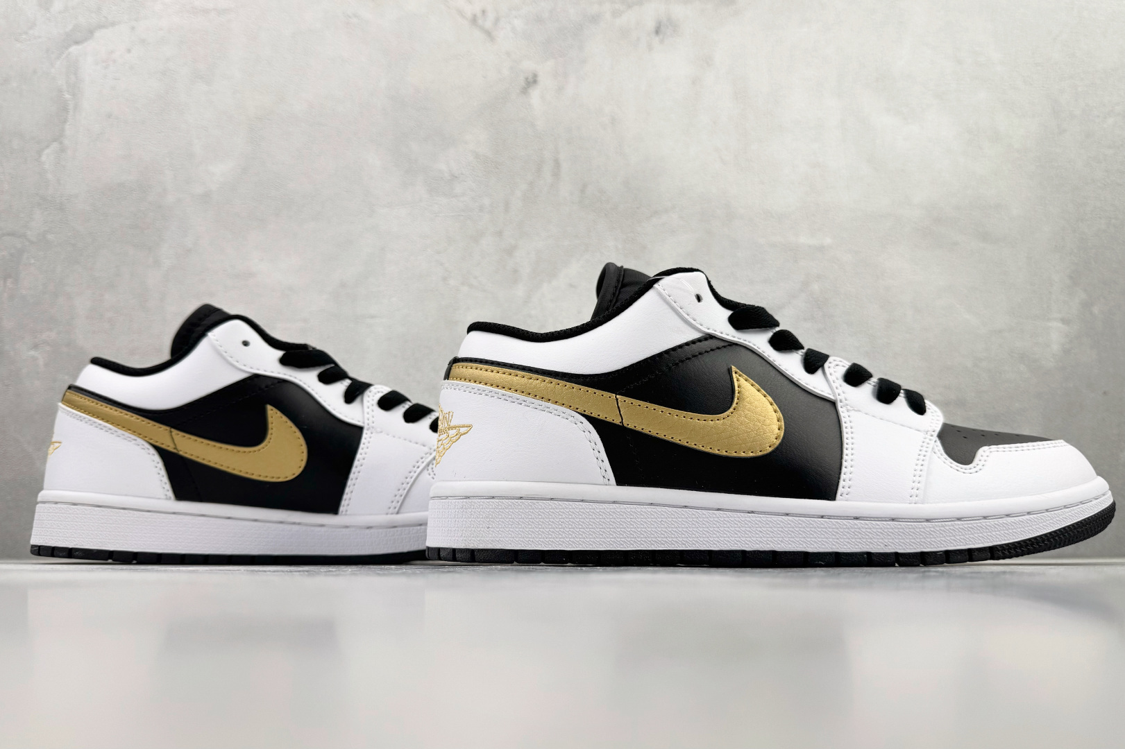 Jordan Nike Basic Shoes L