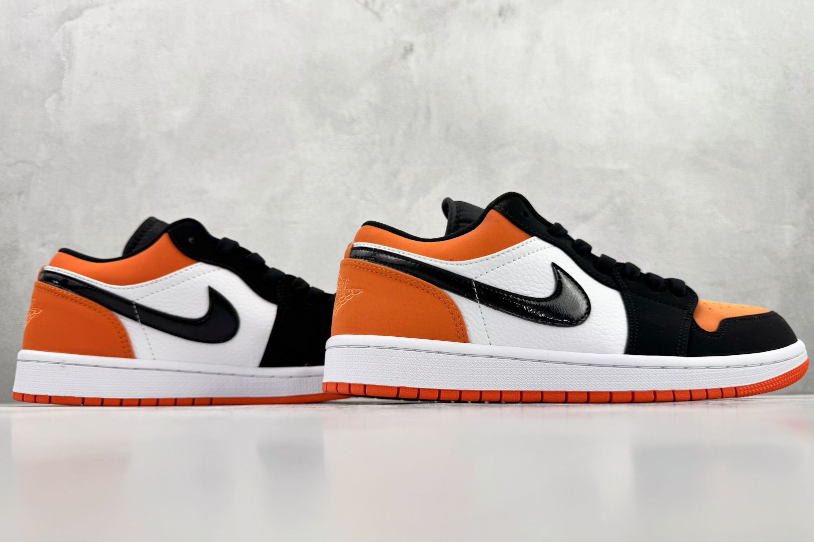 Jordan Nike Basic Shoes L